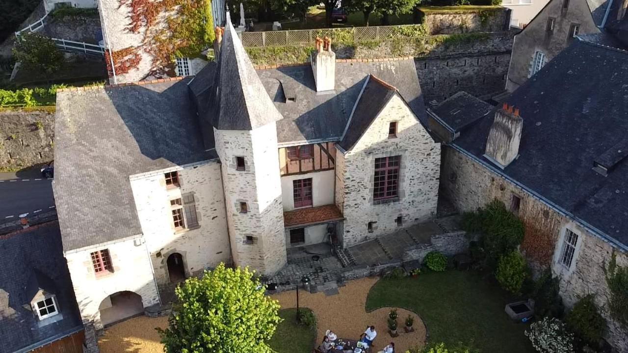 Le Logis Du Vassal Bed and Breakfast Laval  Eksteriør billede